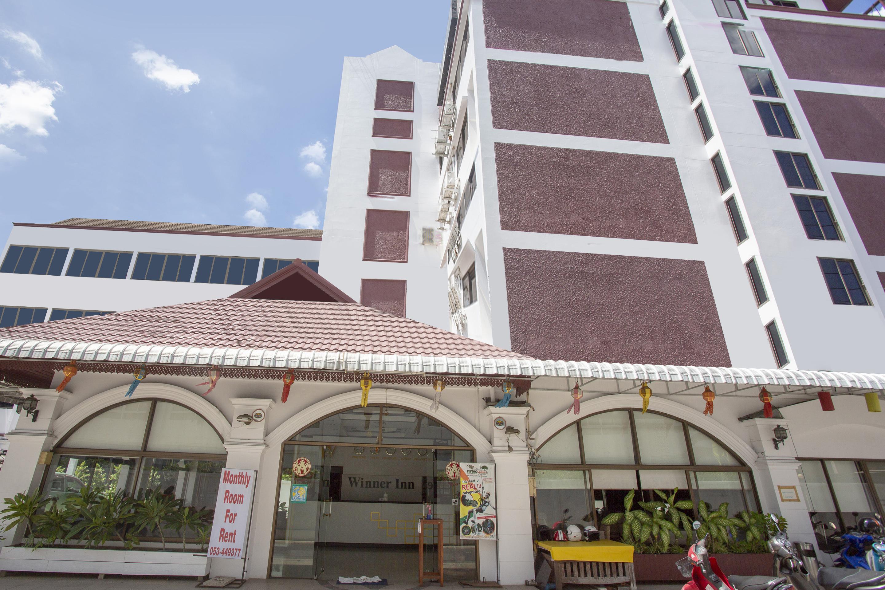 Super Oyo 1096 Winner Inn Hotel Chiang Mai Ngoại thất bức ảnh
