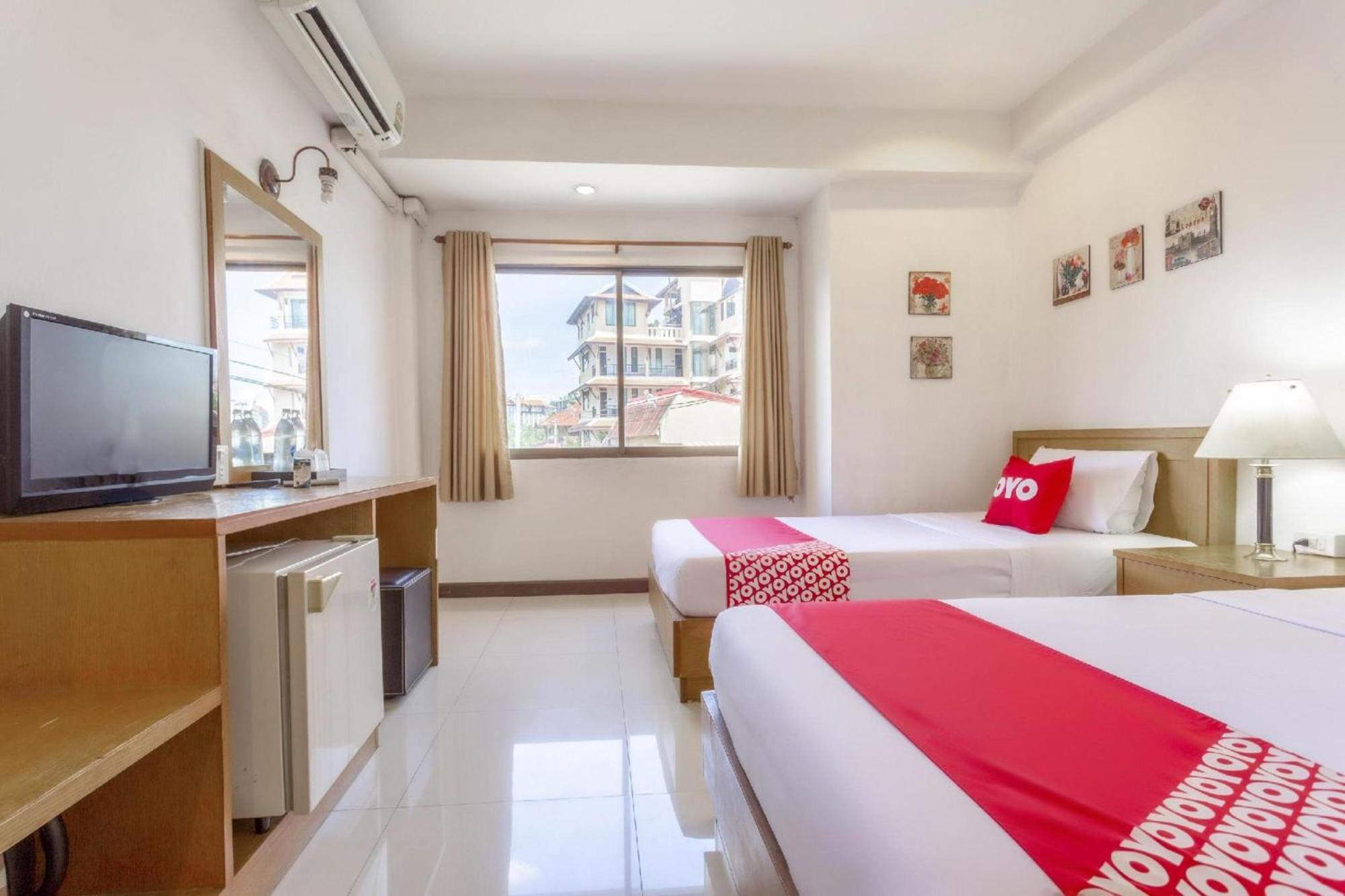 Super Oyo 1096 Winner Inn Hotel Chiang Mai Ngoại thất bức ảnh